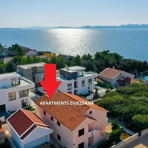 https://apartments-zvjezdana-petrcane.hotelinzadar.com