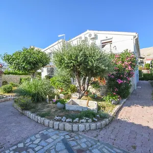 https://movo-house.hotelinzadar.com