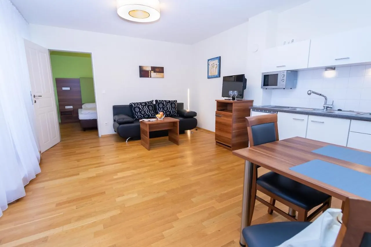 Sky Apartments Viena Austria