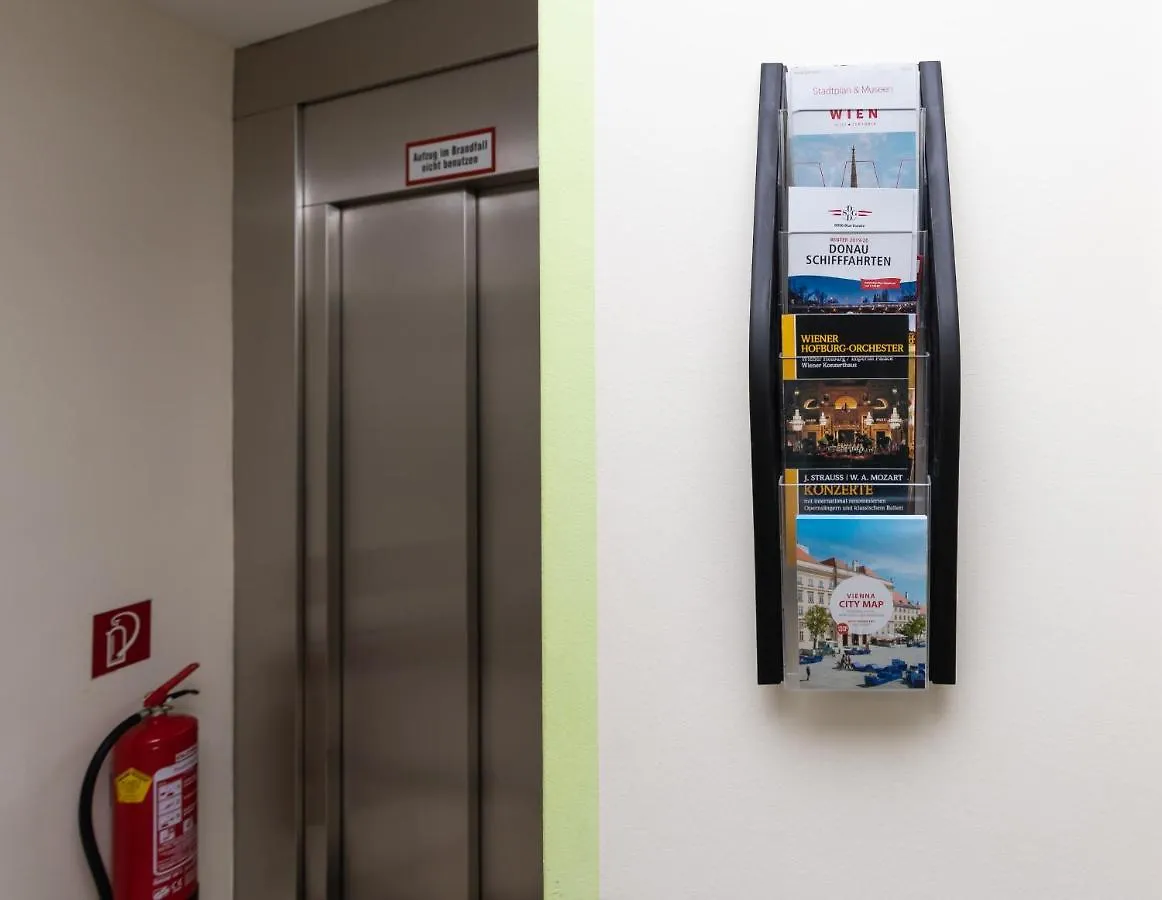 Sky Apartments וינה