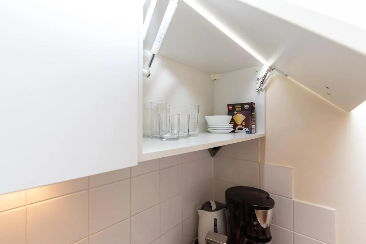 Sky Apartments Viena 0*,  Austria